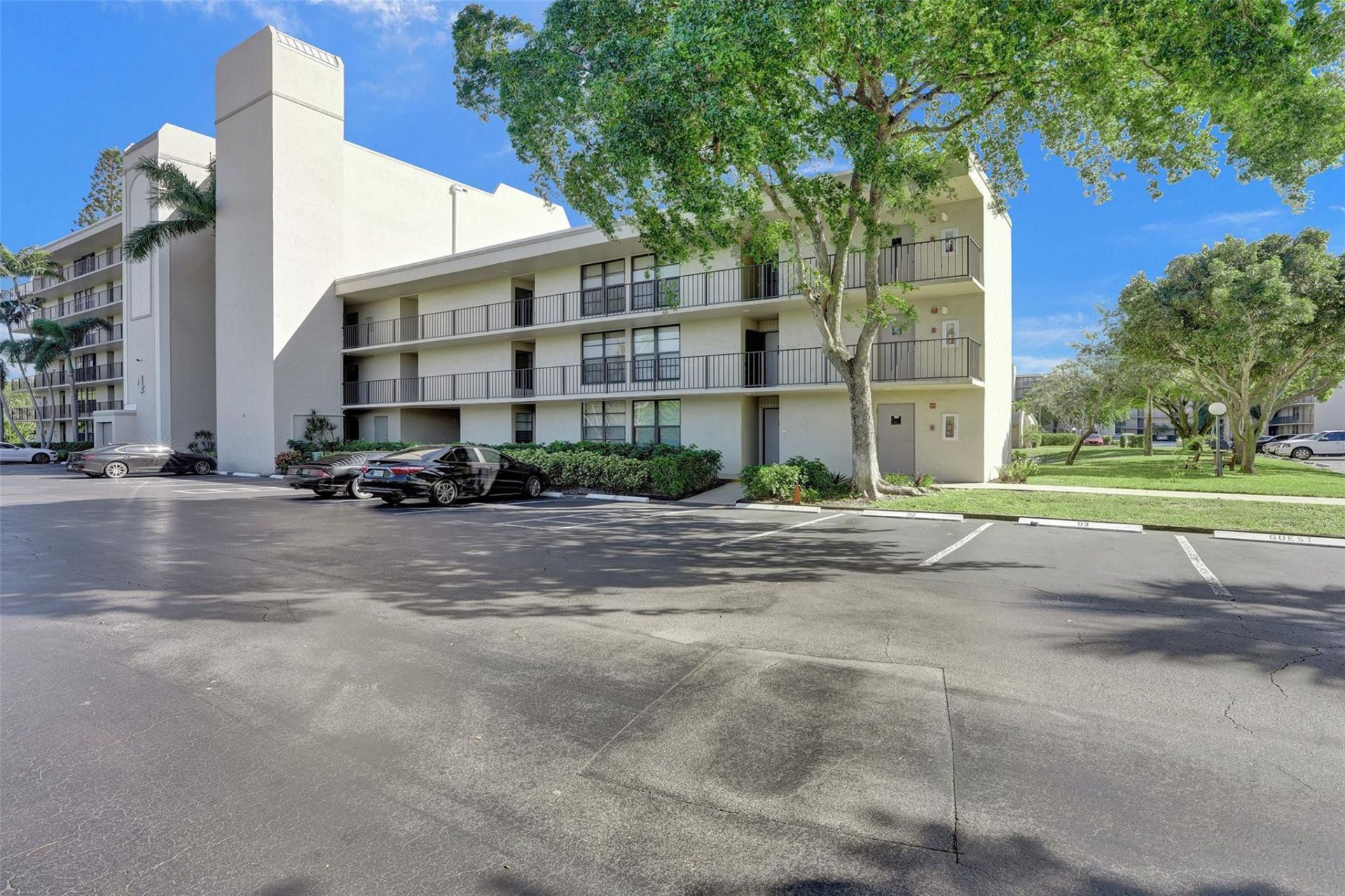 4 Royal Palm Way, Unit 503, Boca Raton, FL 33432 Photo