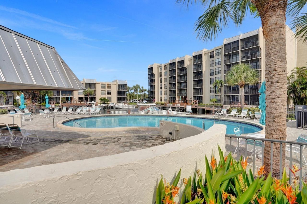 4 Royal Palm Way, Unit 503, Boca Raton, FL 33432 Photo