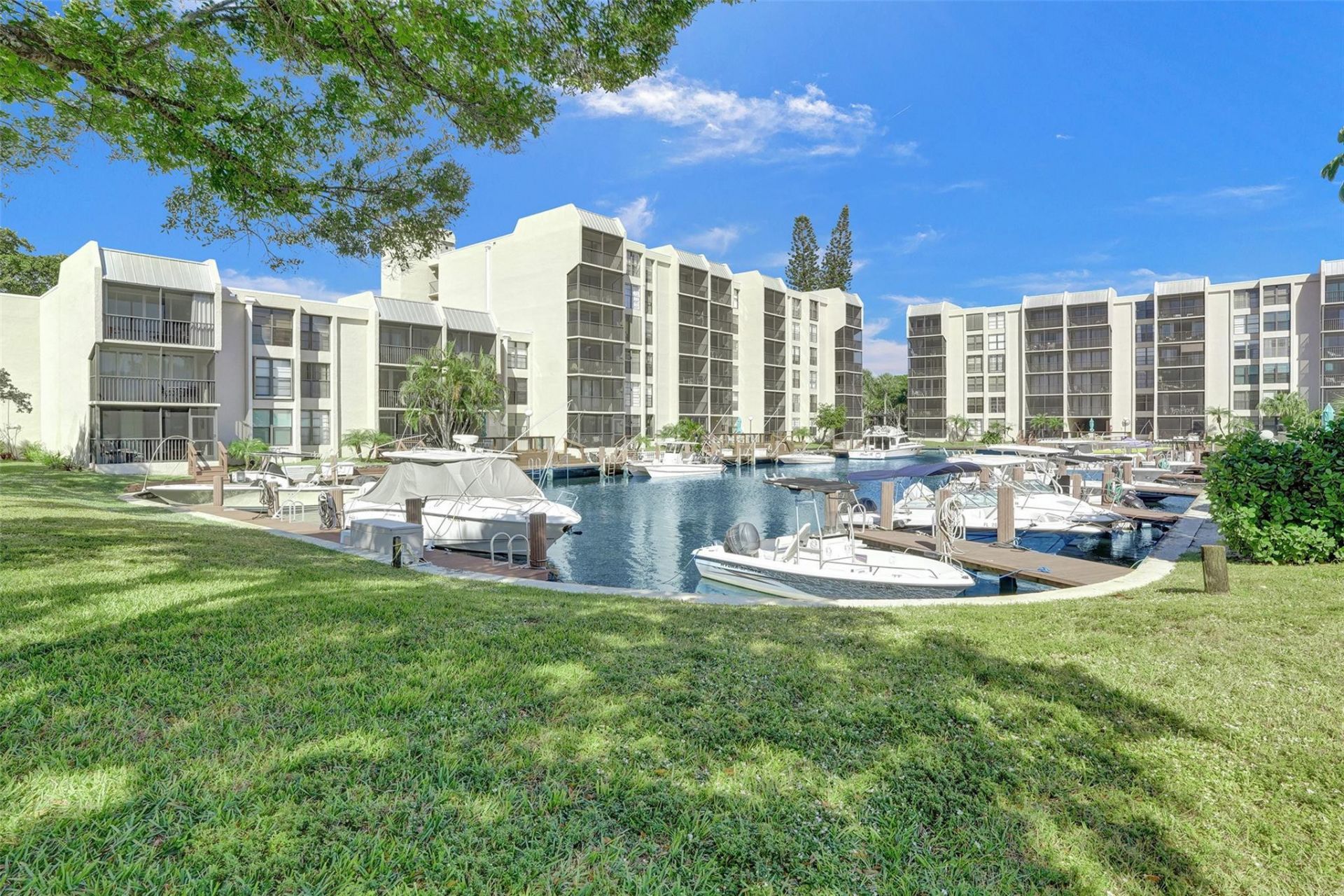 4 Royal Palm Way, Unit 503, Boca Raton, FL 33432 Photo