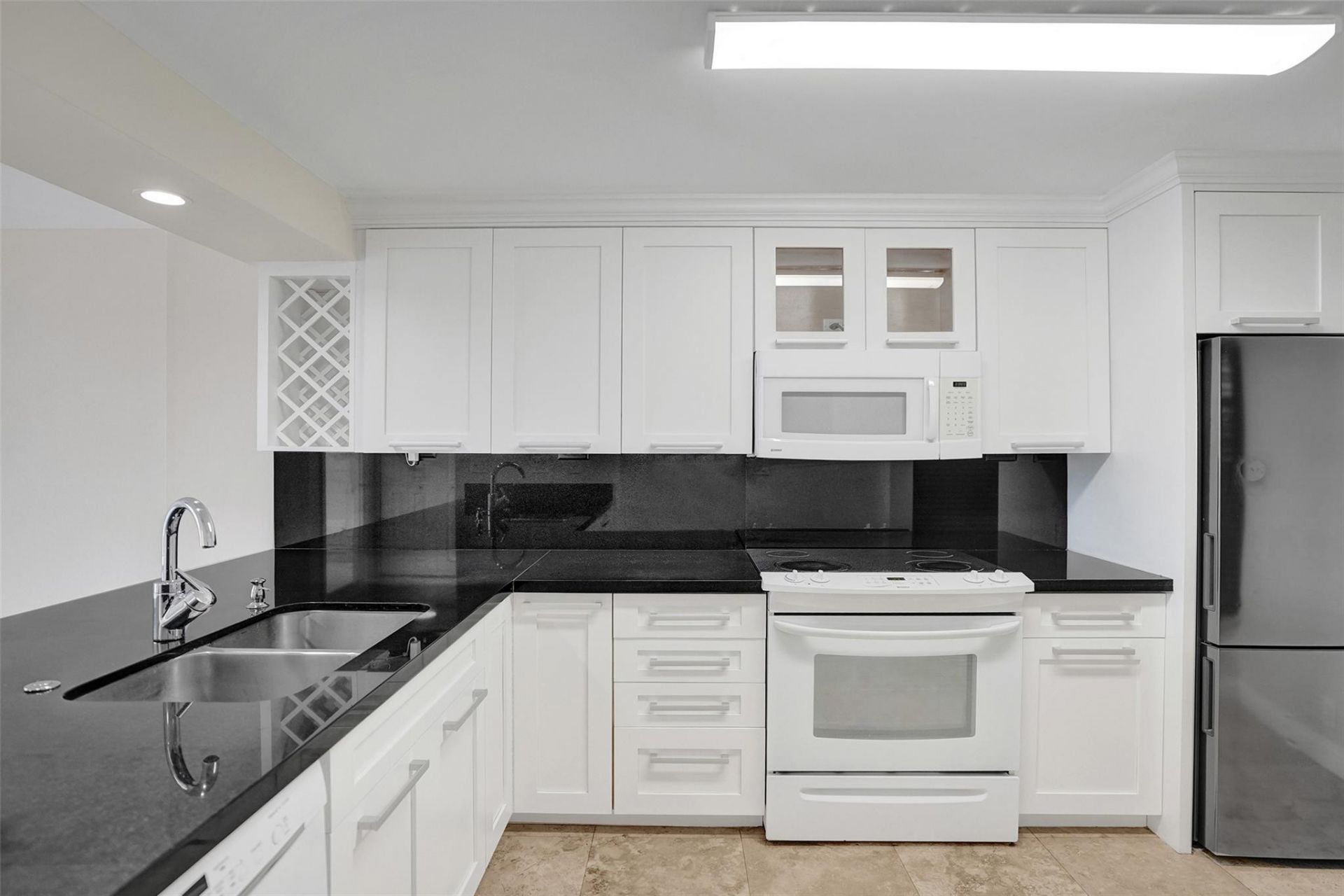 4 Royal Palm Way, Unit 503, Boca Raton, FL 33432 Photo