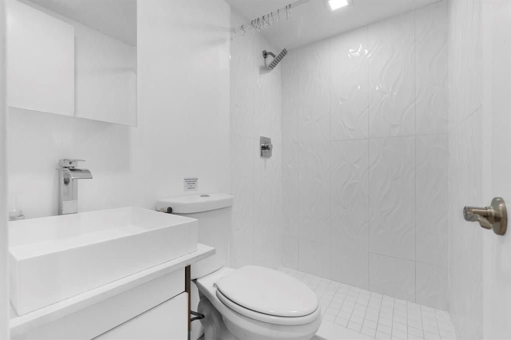 1439 S Ocean Boulevard, Unit 215, Pompano Beach, FL 33062 Photo