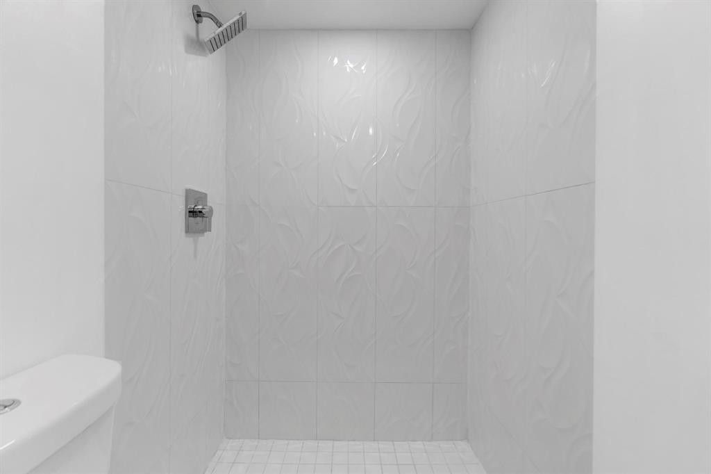 1439 S Ocean Boulevard, Unit 215, Pompano Beach, FL 33062 Photo