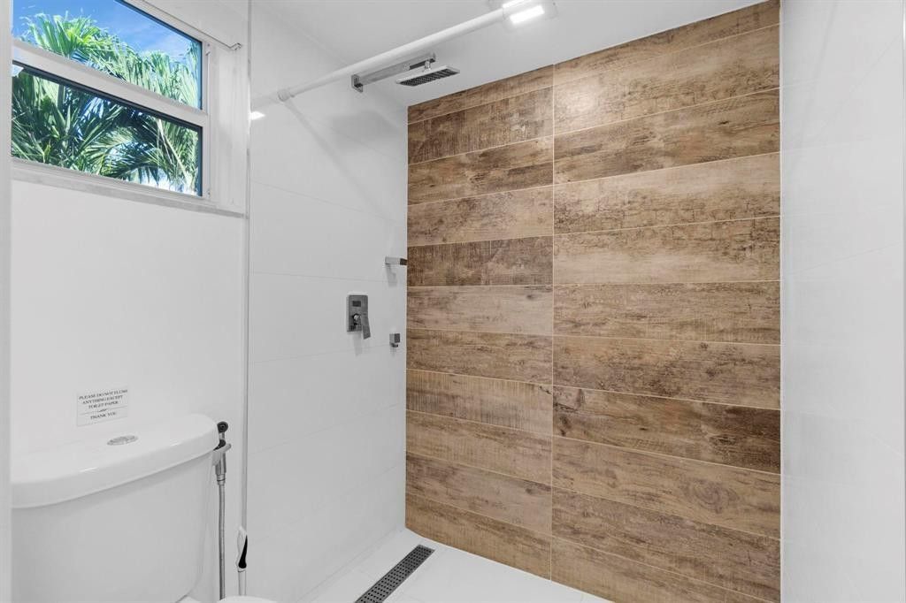 1439 S Ocean Boulevard, Unit 215, Pompano Beach, FL 33062 Photo