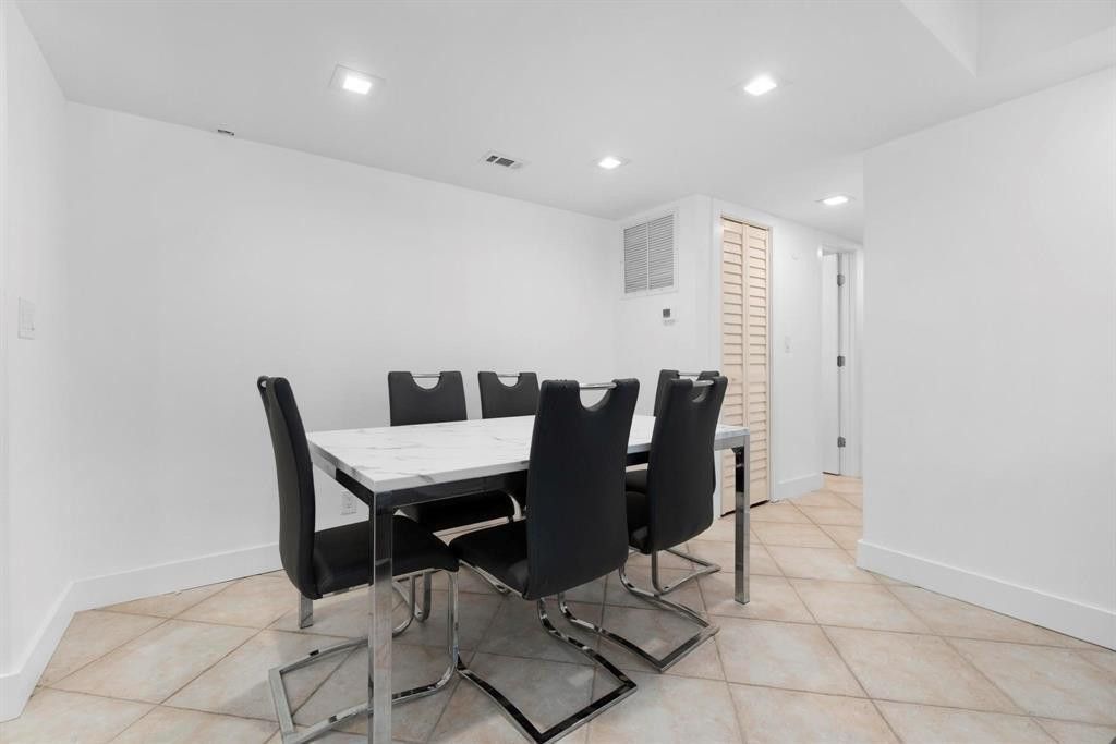 1439 S Ocean Boulevard, Unit 215, Pompano Beach, FL 33062 Photo