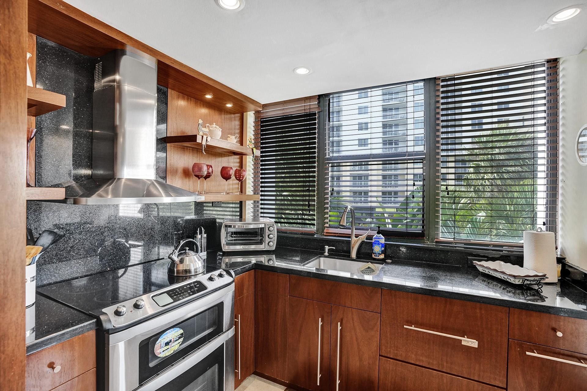 1361 S Ocean Bl, Unit 210, Pompano Beach, FL 33062 Photo