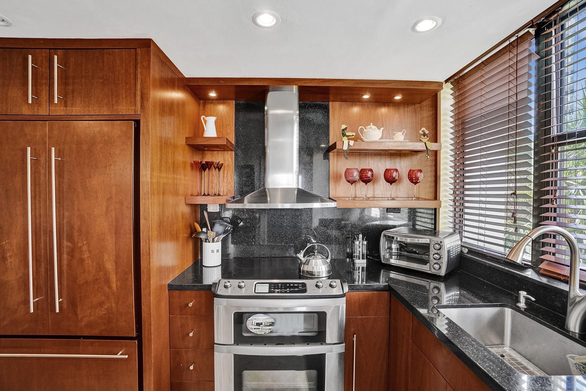 1361 S Ocean Bl, Unit 210, Pompano Beach, FL 33062 Photo