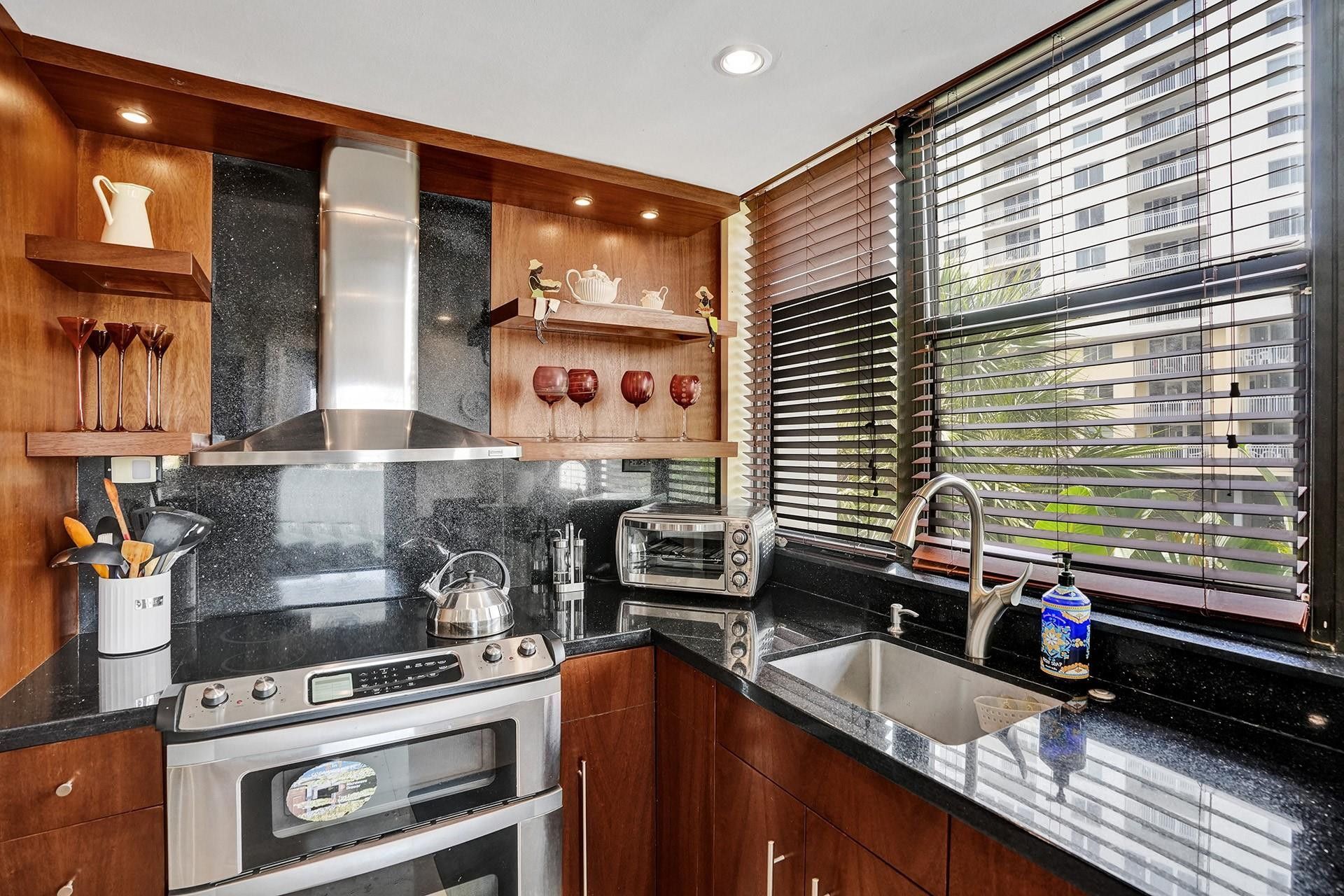 1361 S Ocean Bl, Unit 210, Pompano Beach, FL 33062 Photo