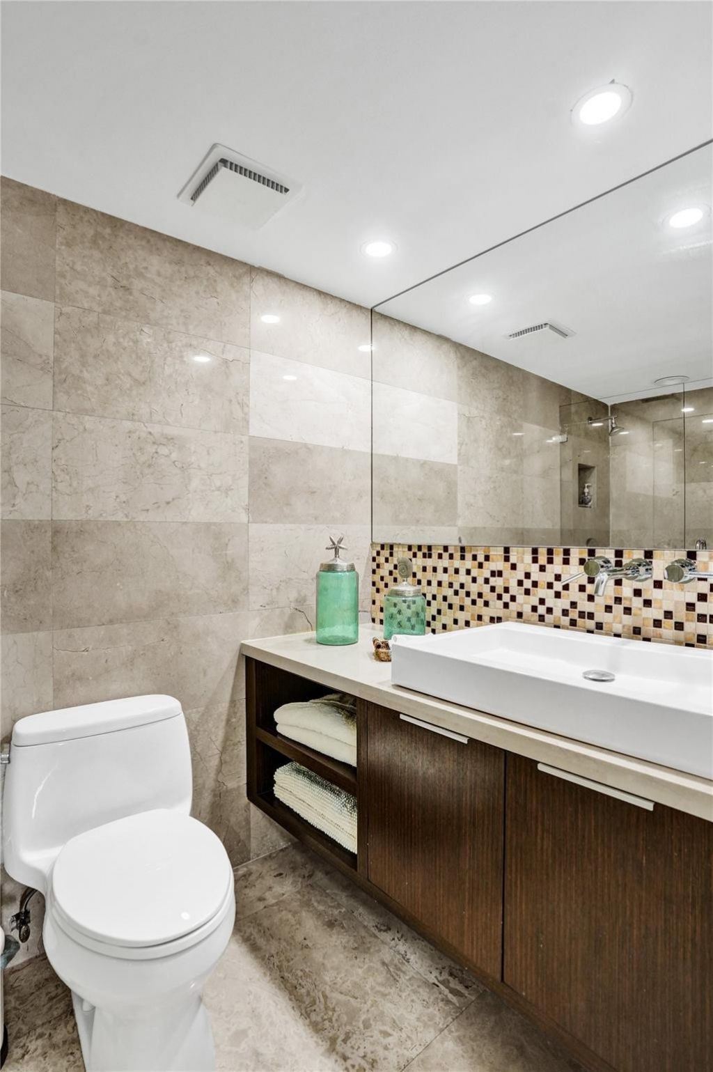 1361 S Ocean Bl, Unit 210, Pompano Beach, FL 33062 Photo