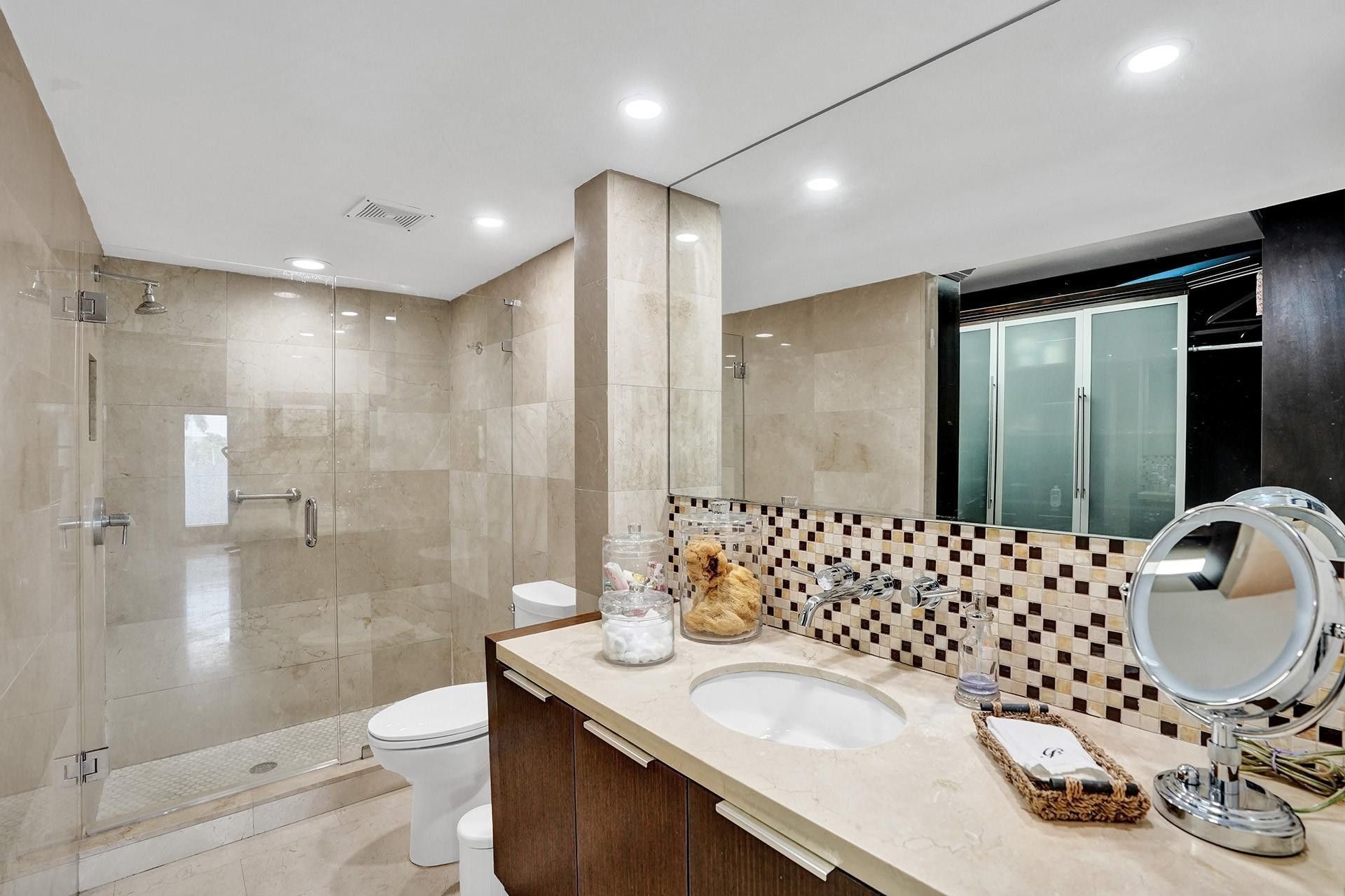 1361 S Ocean Bl, Unit 210, Pompano Beach, FL 33062 Photo