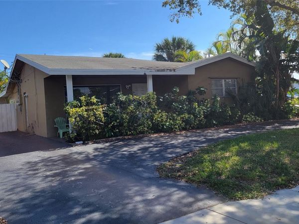 3620 NE 18th Ave, Pompano Beach, FL 33064