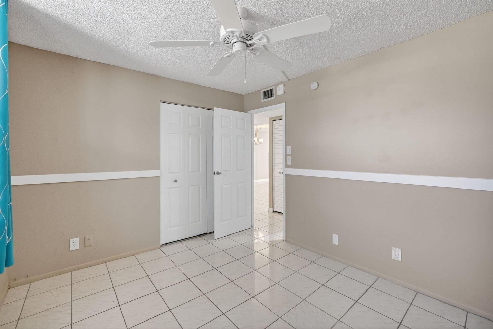 4898 NW 29th Ct, Unit 315, Lauderdale Lakes, FL 33313 Photo