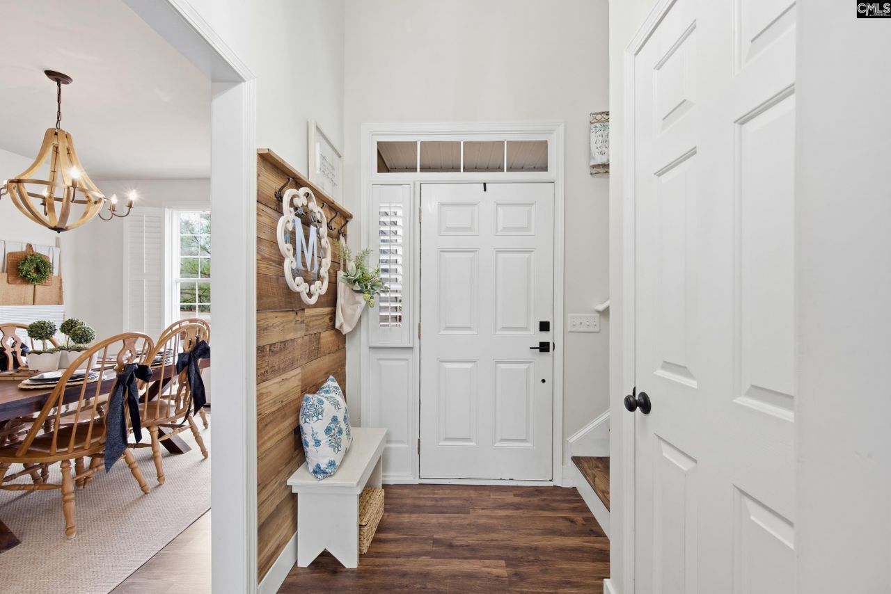 125 Mary Drive Photo 9