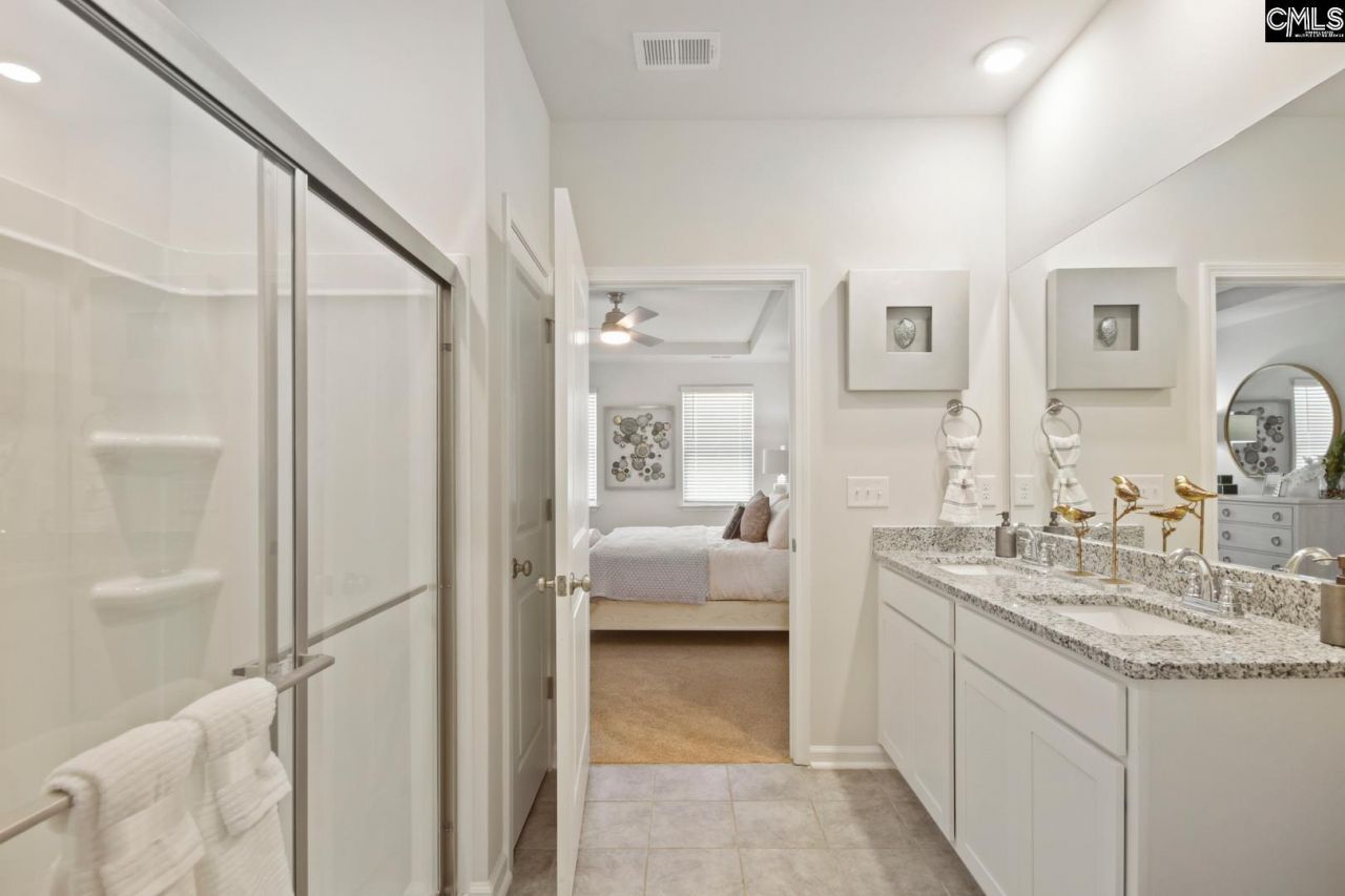 449 Lady Liberty Way Photo 18