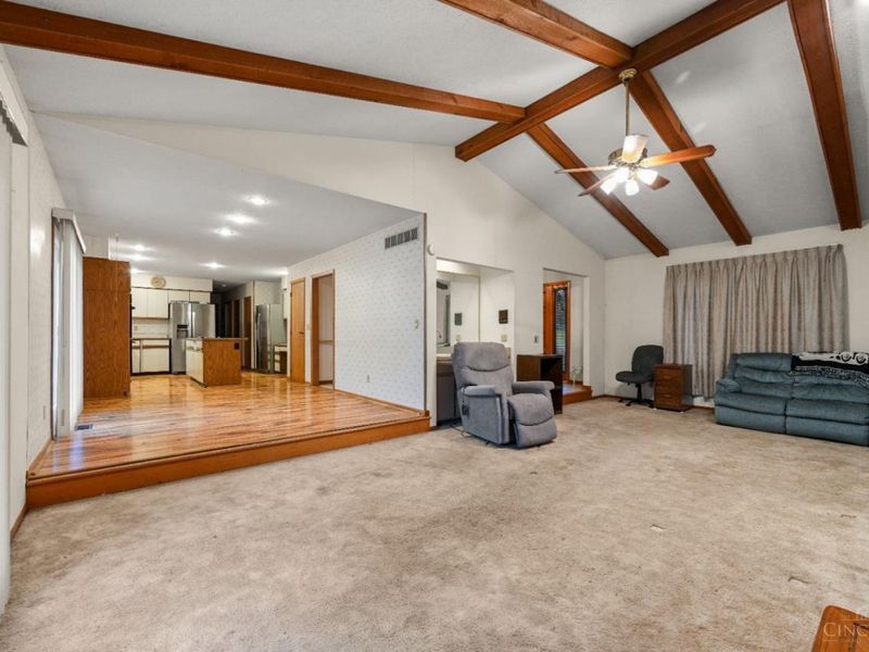 1749 Gloucester Drive, Fairfield, OH 45014 Photo 9