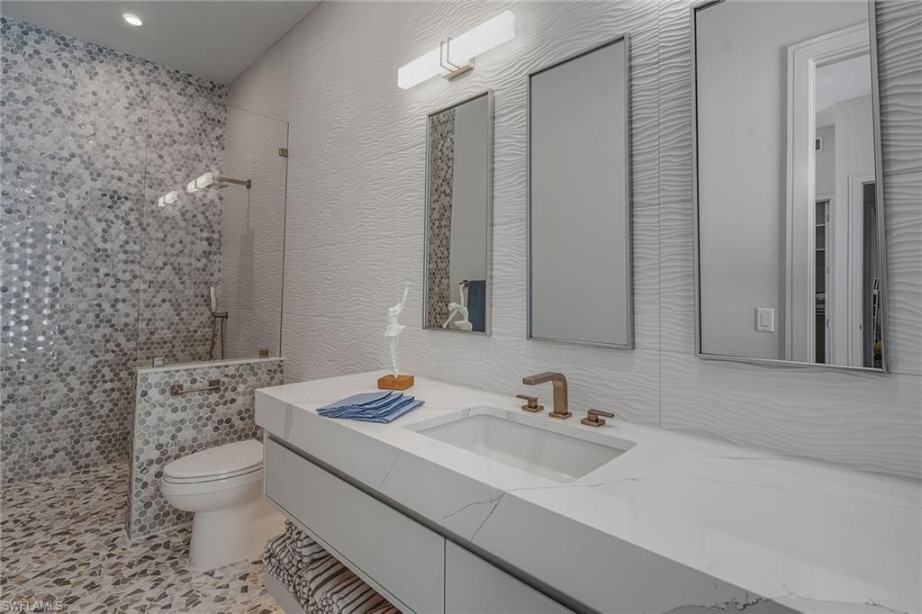 598 Spinnaker Dr, Marco Island, FL 34145 Photo