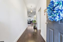 213 Camrose Way  photo 4