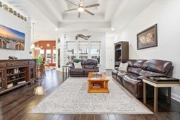 213 Camrose Way  photo 4