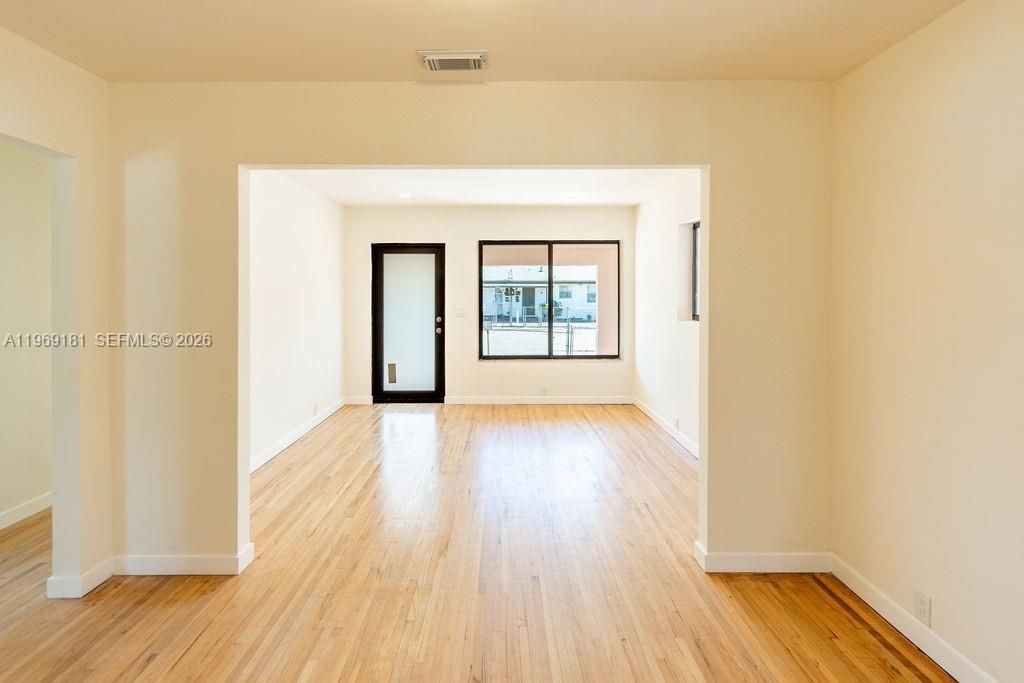 415 E 52nd St, Hialeah, FL 33013 Photo