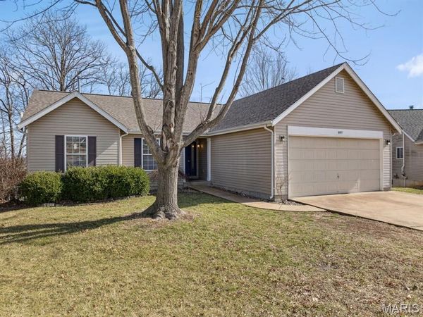 897 Top Notch Lane, Eureka, MO 63025