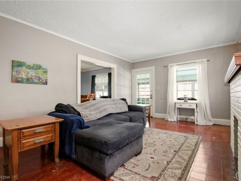 32 Como Street, Struthers, OH 44471 Photo 9