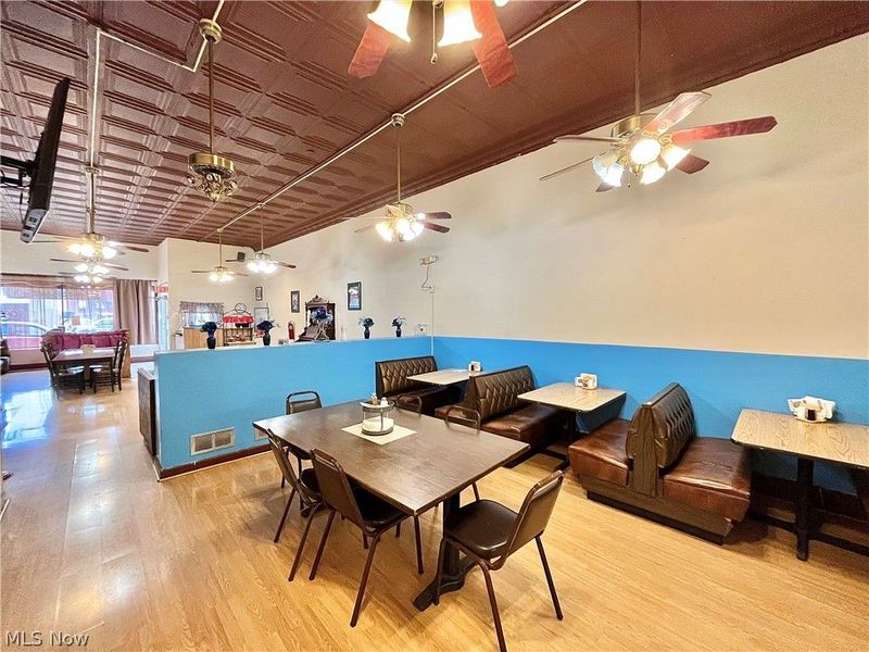 223 Broad Street, Conneaut, OH 44030 Photo 7