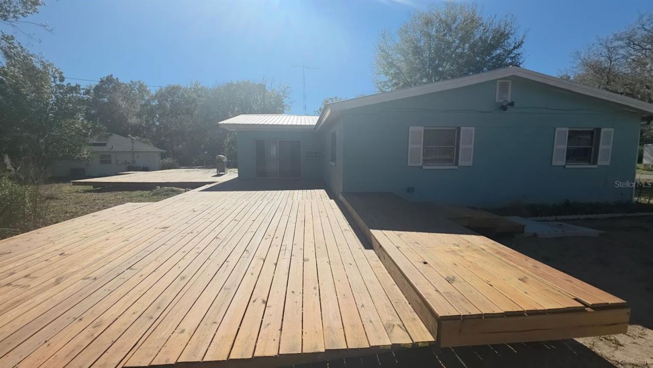 651 E Country Club Drive, Williston, FL 32696 Photo