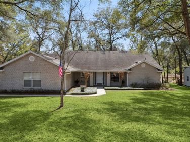 30768 PRESTWICK AVENUE, SORRENTO, FL 32776