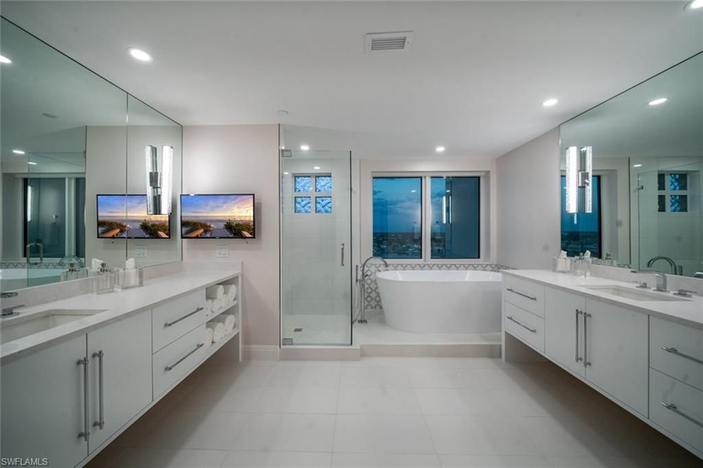 3991 Gulf Shore Blvd N, Unit 1603, Naples, FL 34103 Photo