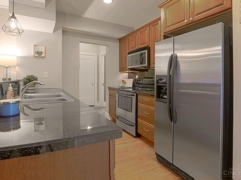 2324 Park Avenue, Unit 11, Cincinnati, OH 45206 Photo 11