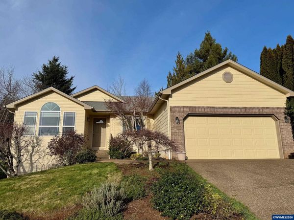 1883 Berndt Hill Dr S, Salem, OR 97302