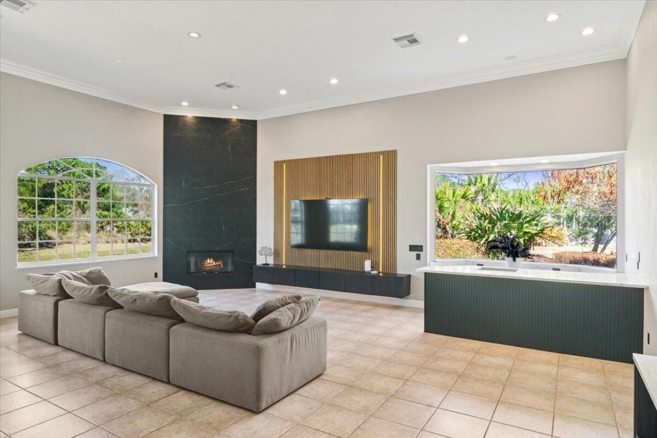 9680 Landings Drive, Port Saint Lucie, FL 34986 Photo