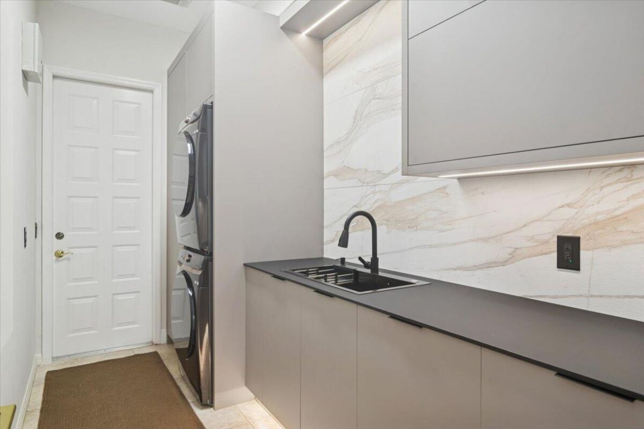 9680 Landings Drive, Port Saint Lucie, FL 34986 Photo