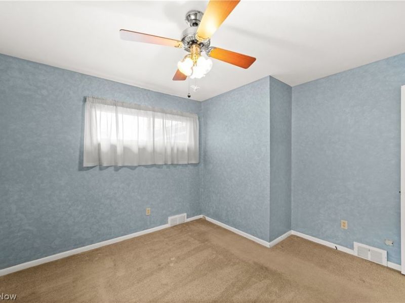 5889 Westbrook Drive, Brook Park, OH 44142 Photo 13