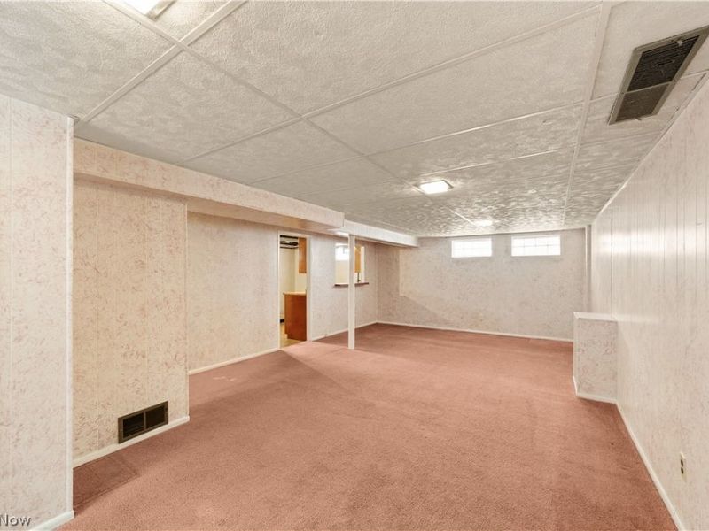 5889 Westbrook Drive, Brook Park, OH 44142 Photo 25