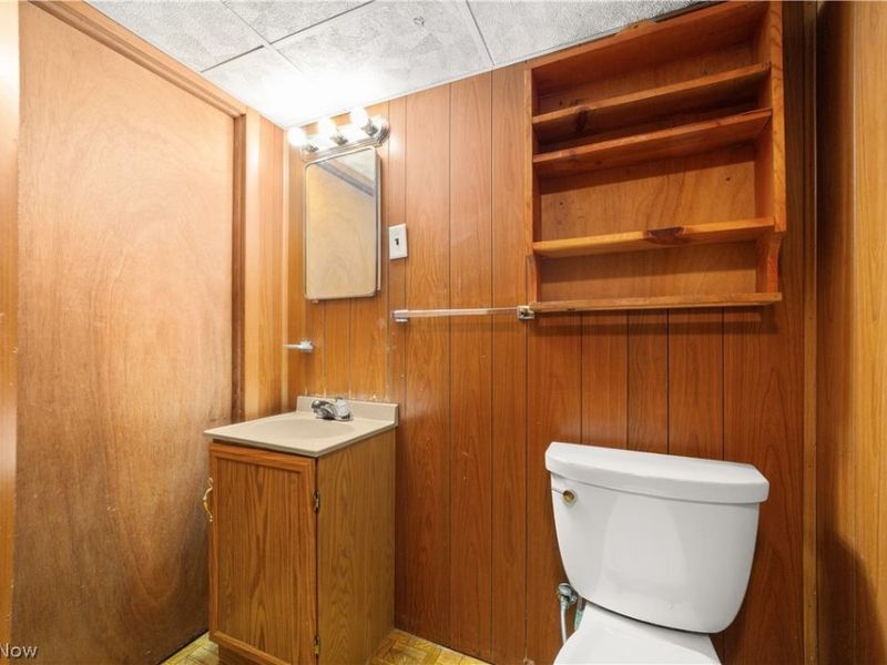 5889 Westbrook Drive, Brook Park, OH 44142 Photo 27