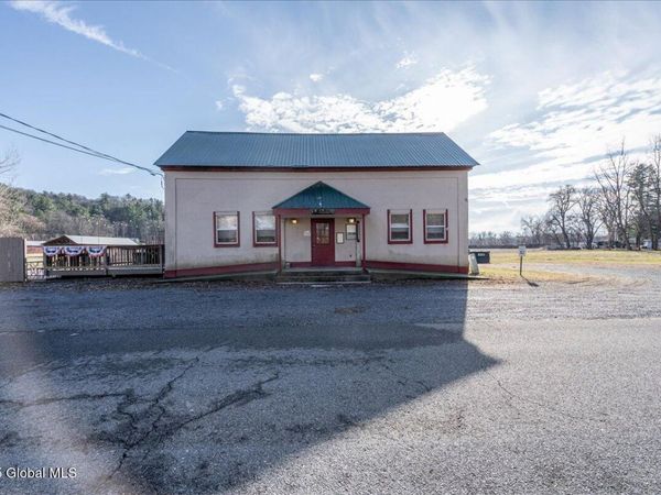 42 Old Schuylerville Road, Greenwich, NY 12834