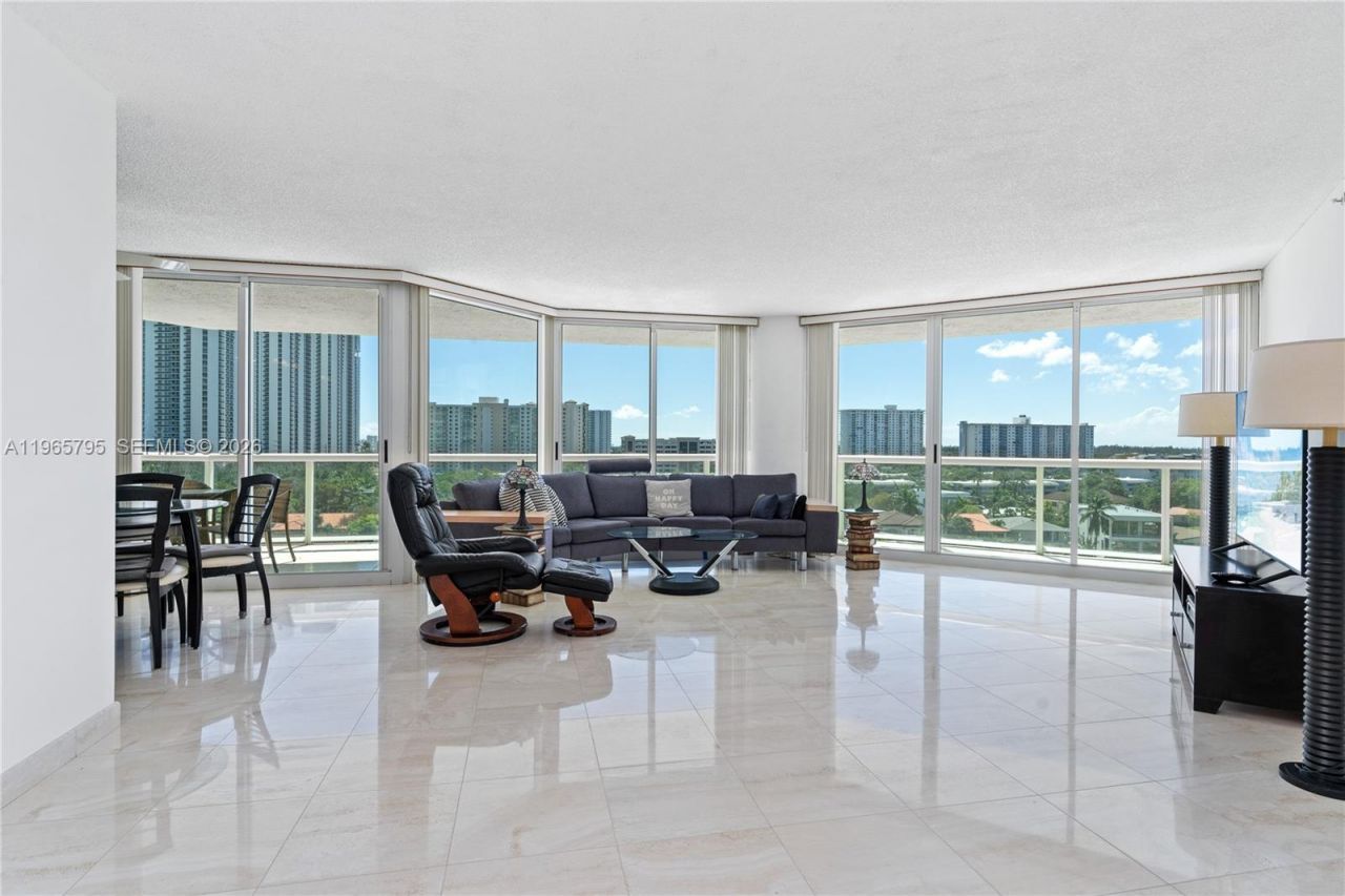 16400 Collins Ave , Unit 744, Sunny Isles Beach, FL 33160 Photo