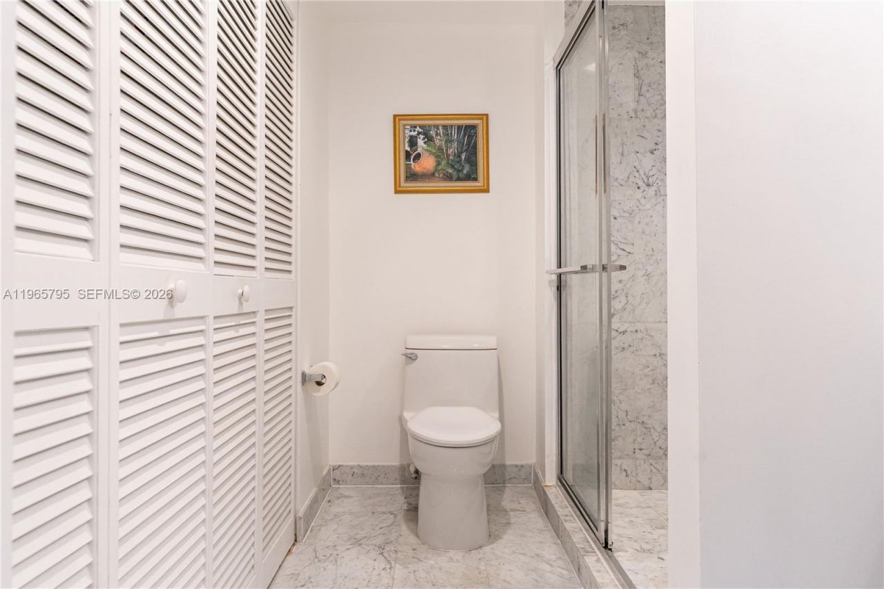 16400 Collins Ave , Unit 744, Sunny Isles Beach, FL 33160 Photo