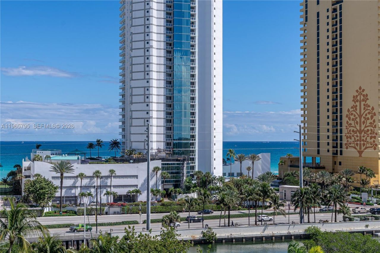 16400 Collins Ave , Unit 744, Sunny Isles Beach, FL 33160 Photo
