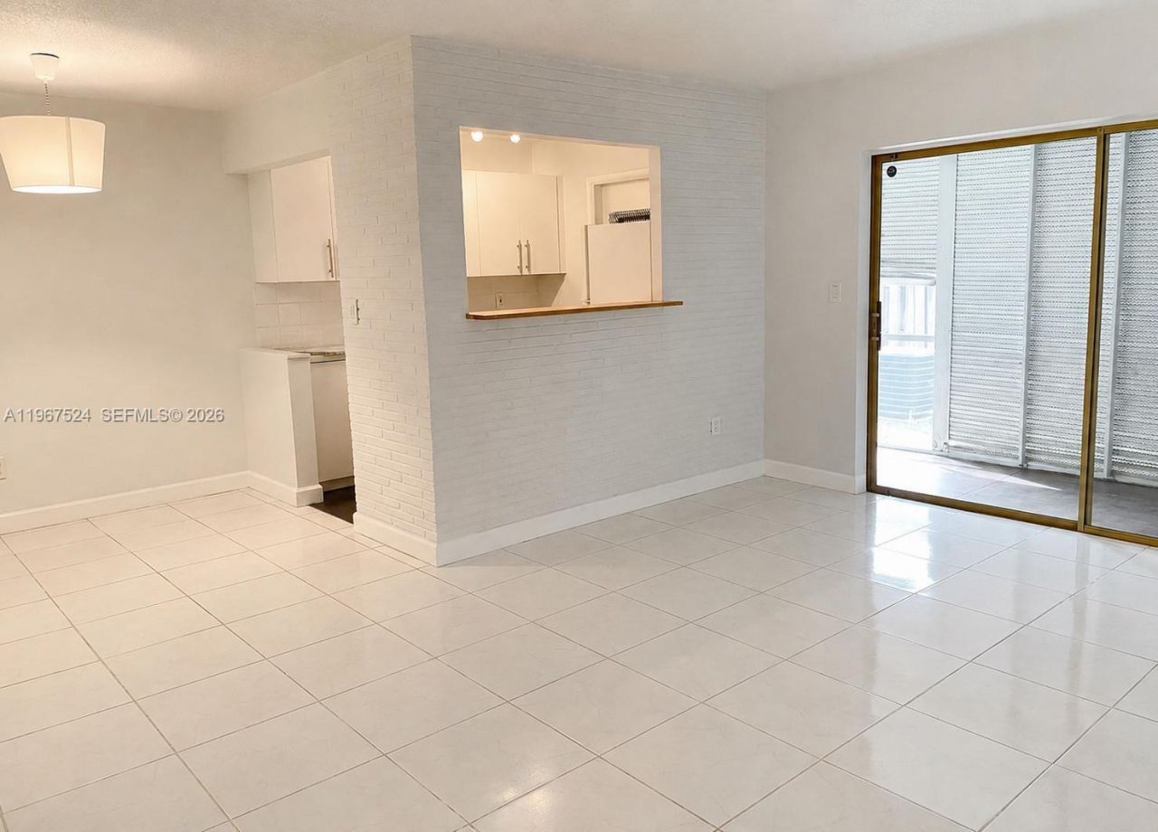 20400 NW 7, Unit 106, Miami Gardens, FL 33169 Photo