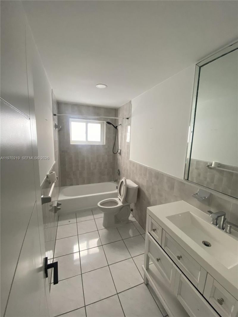 3251 SW 67th Ave, Miami, FL 33155 Photo