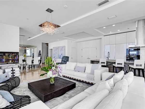 1445 16th St , Unit PH-4, Miami Beach, FL 33139