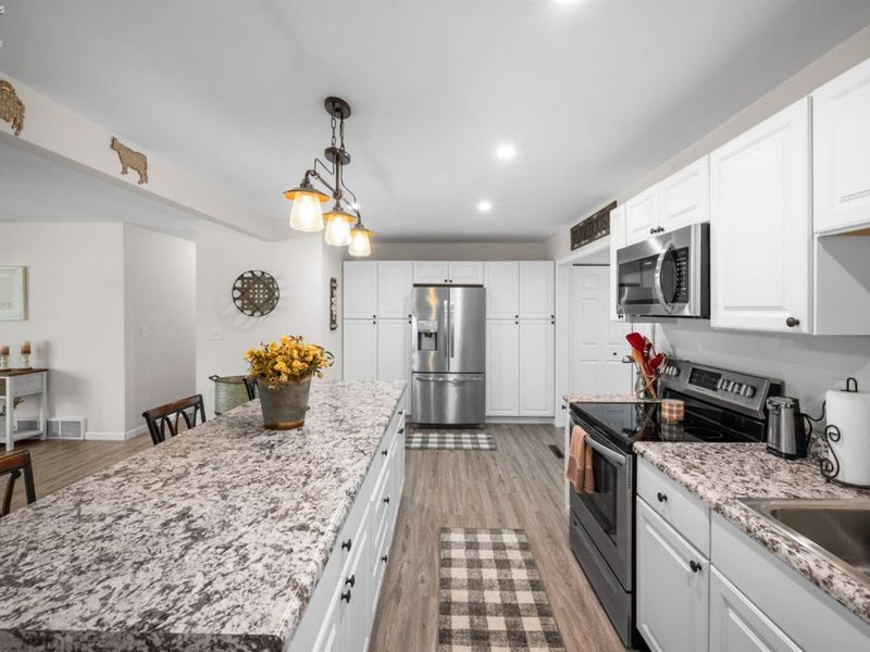 619 Alice Street, Port Clinton, OH 43452 Photo 10