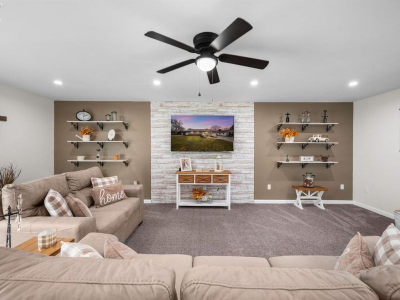 619 Alice Street, Port Clinton, OH 43452 Photo 12