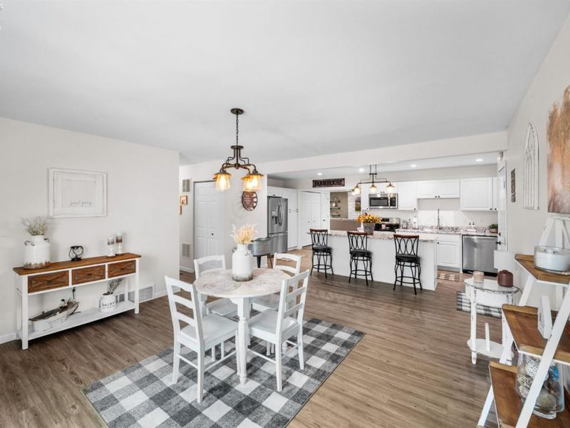 619 Alice Street, Port Clinton, OH 43452 Photo 6