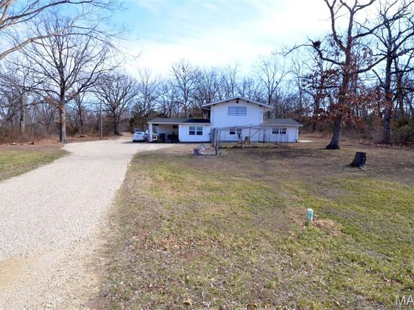 1116 E Springfield Road, Sullivan, MO 63080