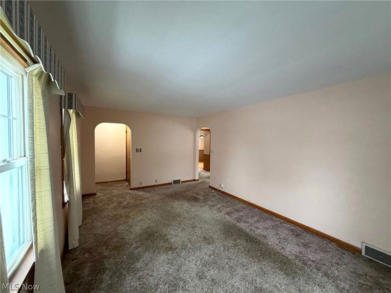 2229 Schneider Street NW, North Canton, OH 44720 Photo 4