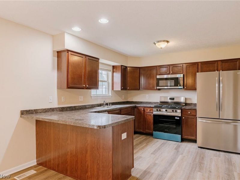 4595 Creekside Drive, Brimfield, OH 44240 Photo 10