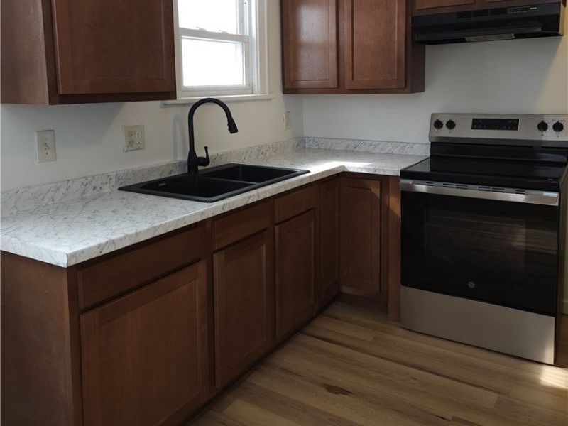 1317 Manchester Road, Akron, OH 44307 Photo 4