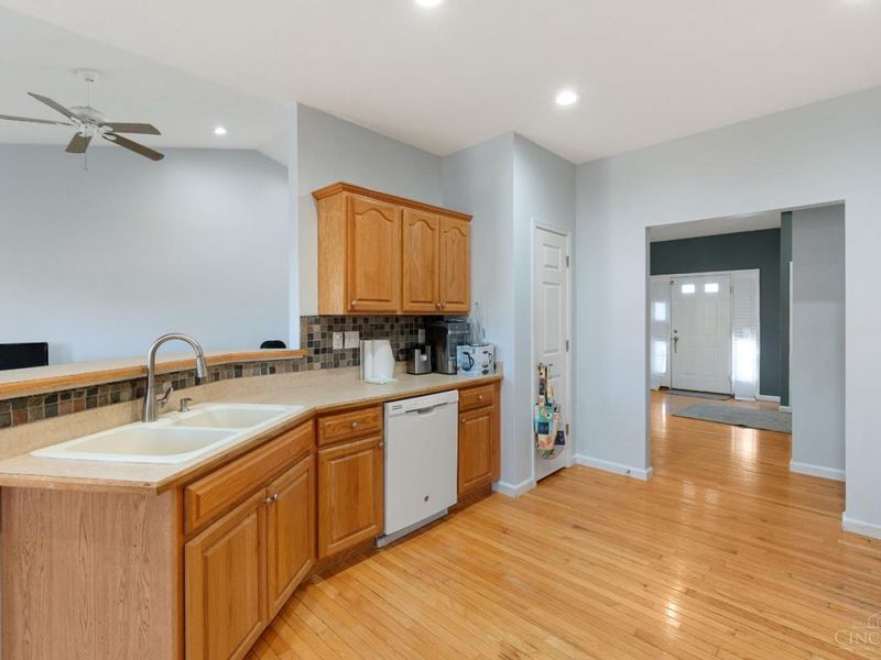 11440 Mill Road, Forest Park, OH 45240 Photo 9